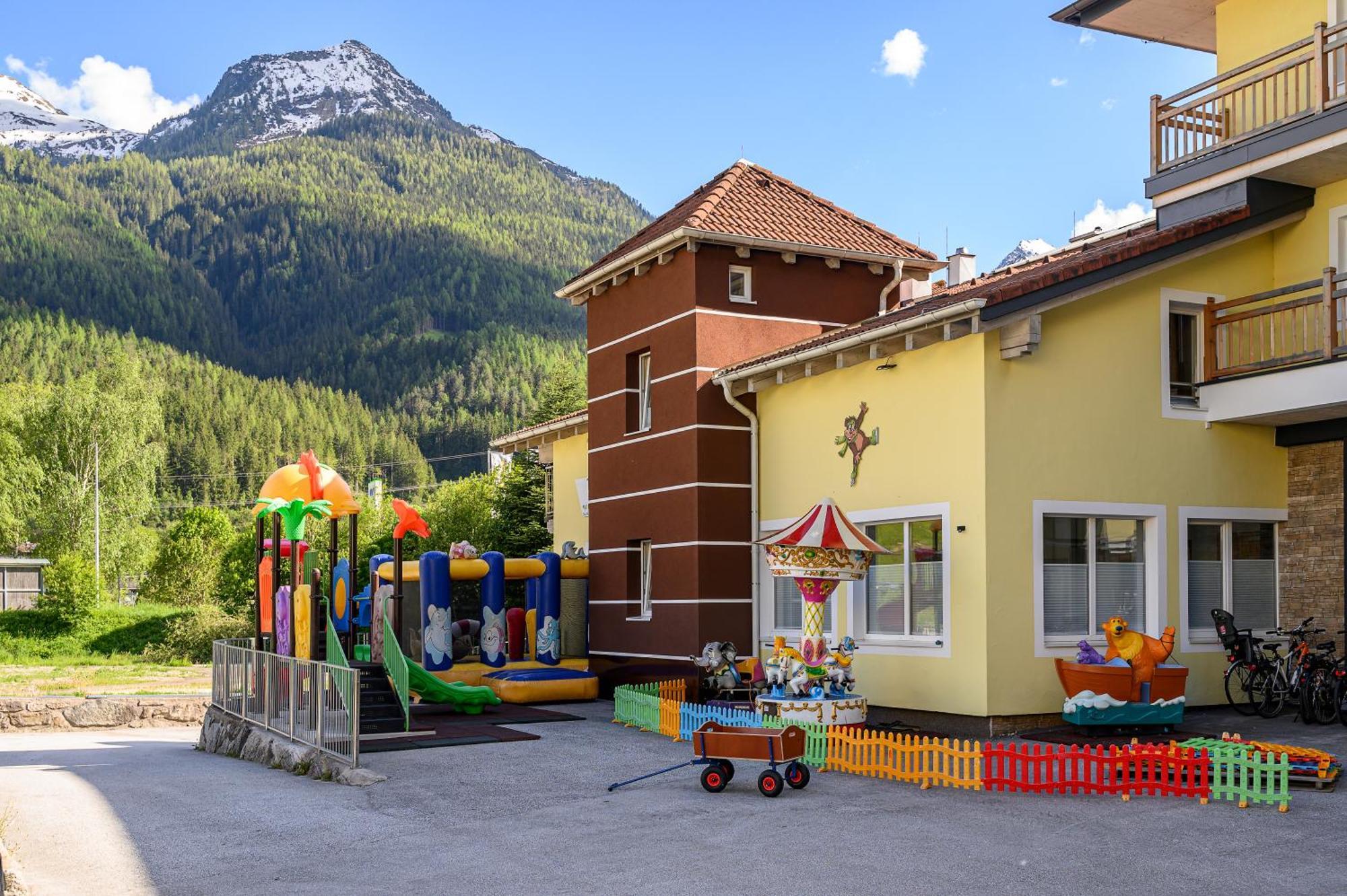 Hotel Der Wolkensteinbaer Брамберг ам Вилдкогел Екстериор снимка